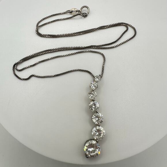 JC 925 sterling silver CZ cubic zirconia journey pendant 18" box chain necklace - Picture 1 of 9